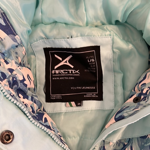 Girls Arctix snow/ski suit. Size L - Picture 10 of 15